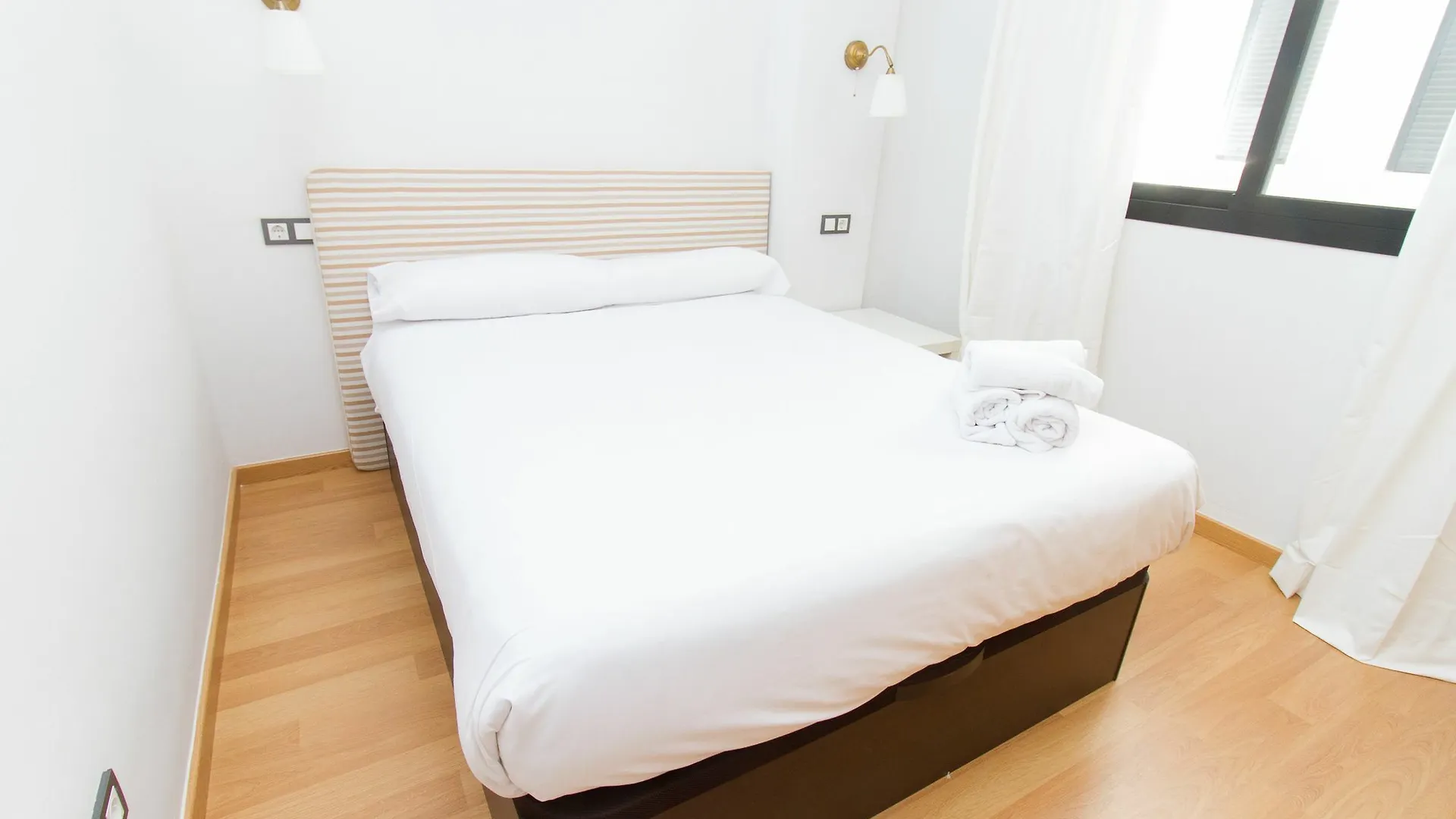 Apartment Beautiful One Bedroom Refino Malaga